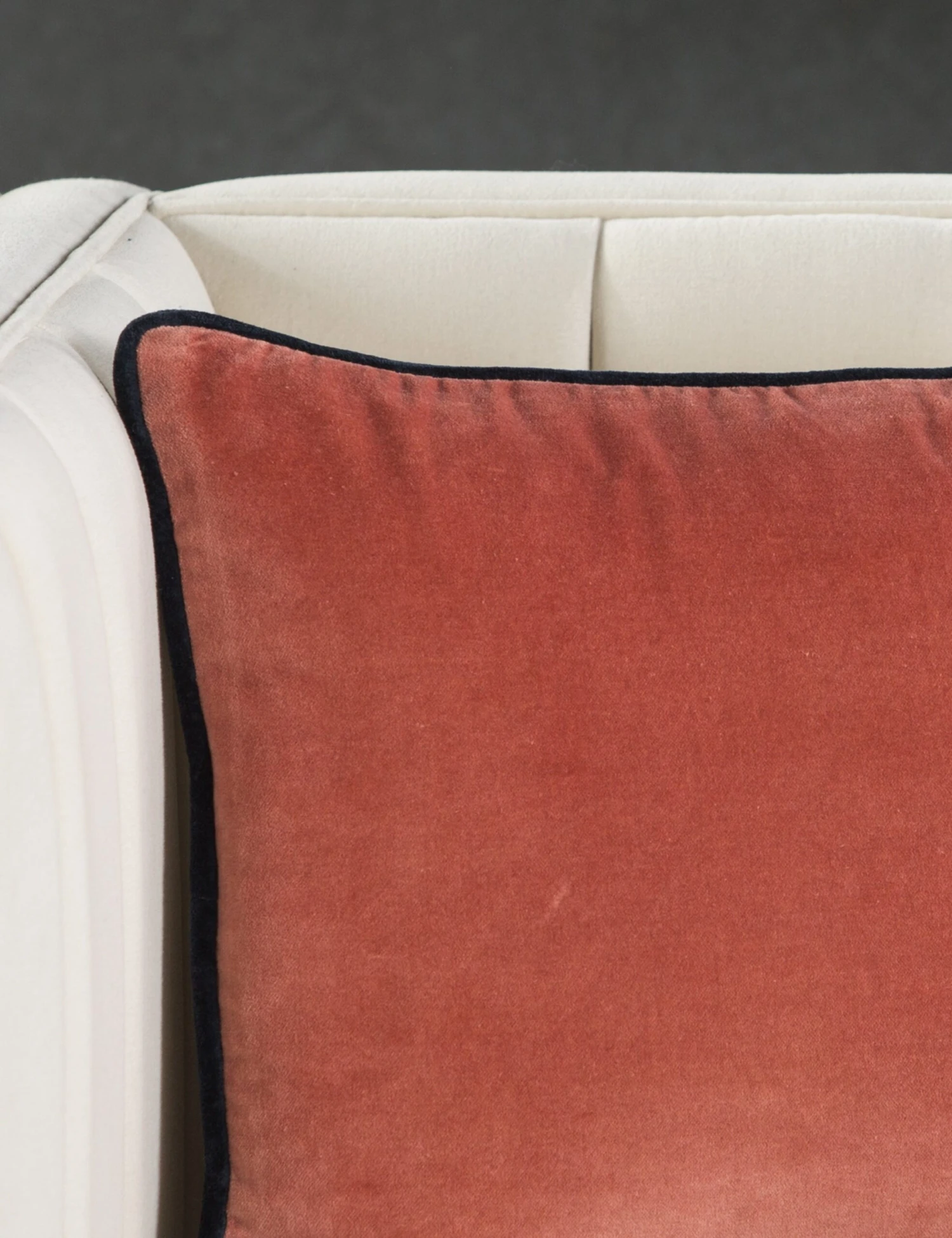 Clune Lumbar Pillow - Image 2