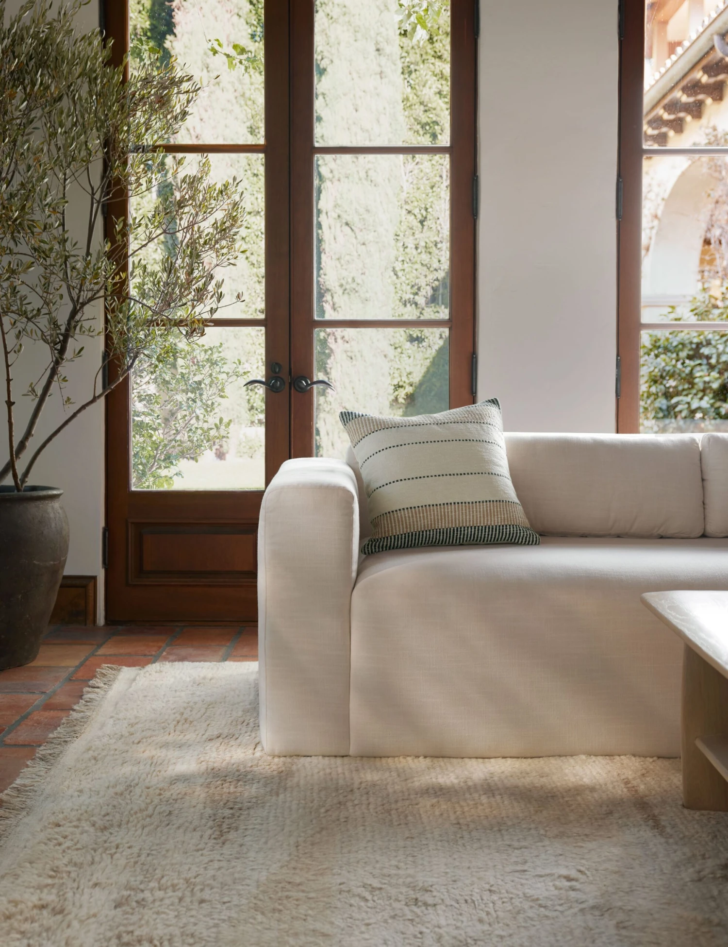 Magena Pillow - Image 2