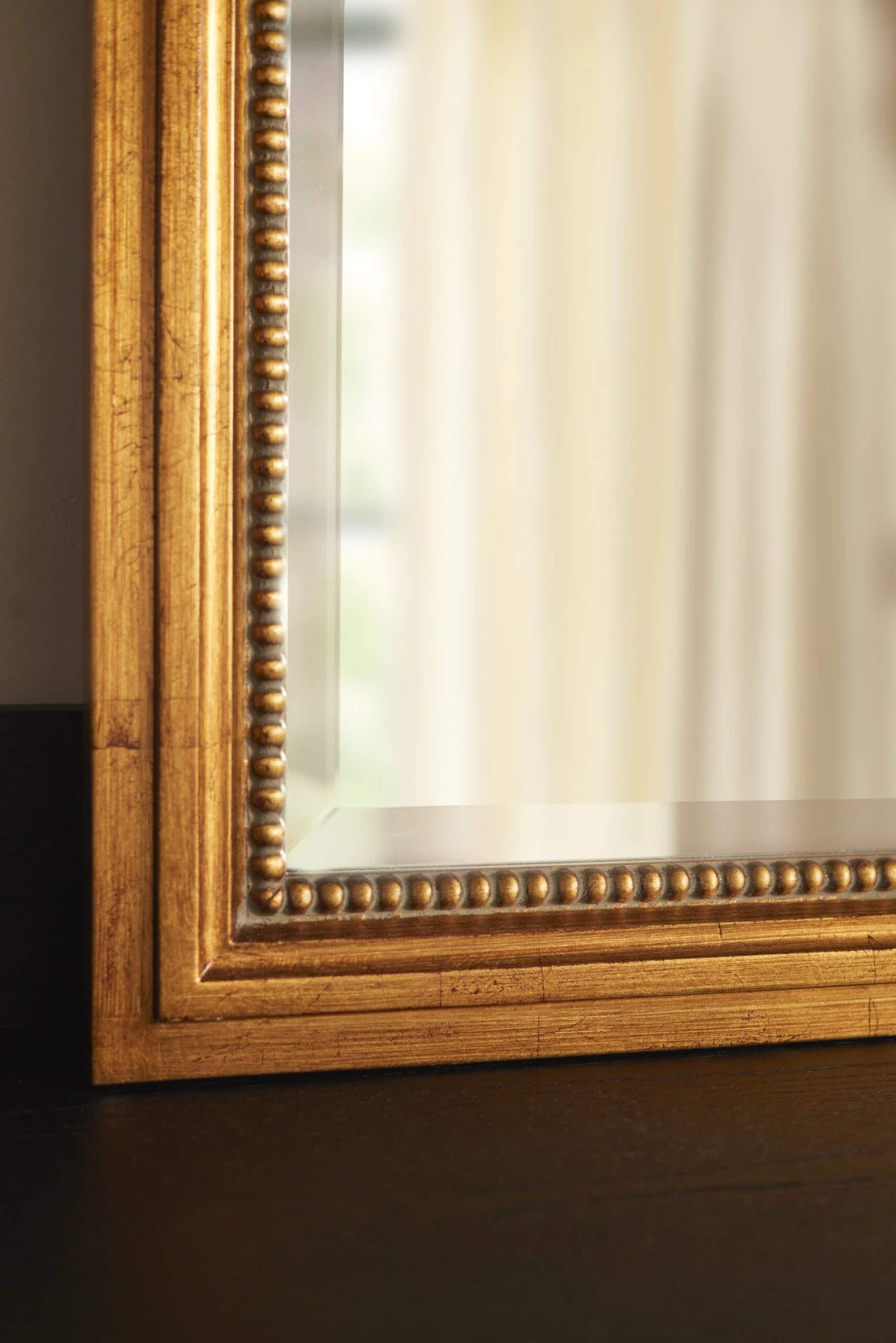 Corinne Mirror - Image 3