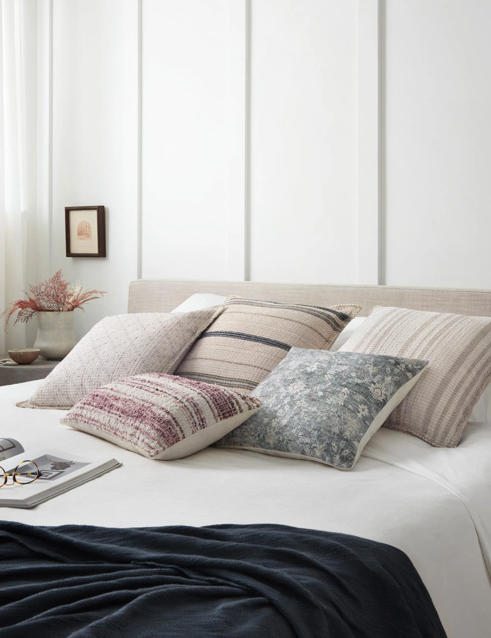 Virginia Pillow By Chris Loves Julia X Loloi - Image 4