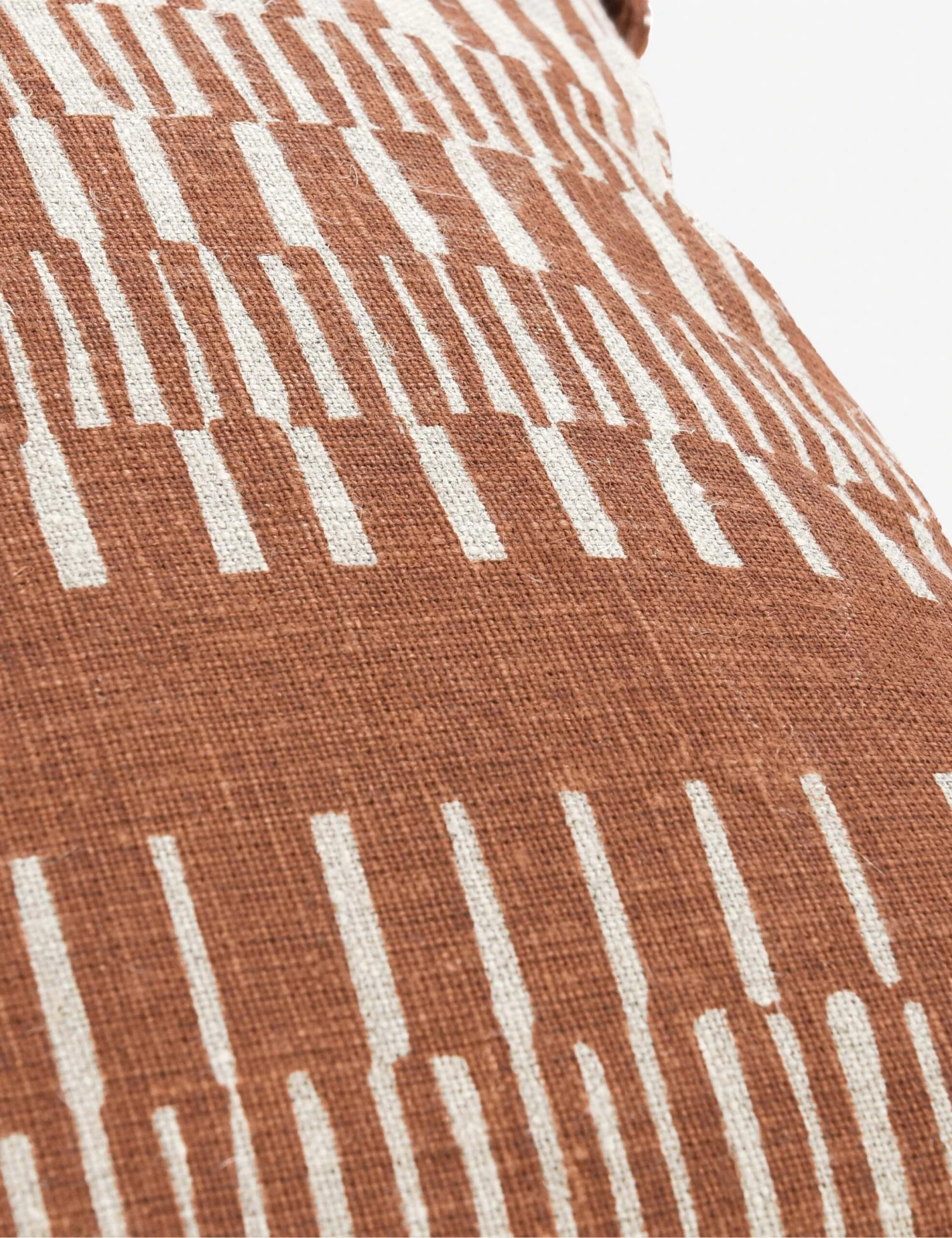 Morgana Linen Pillow - Image 7