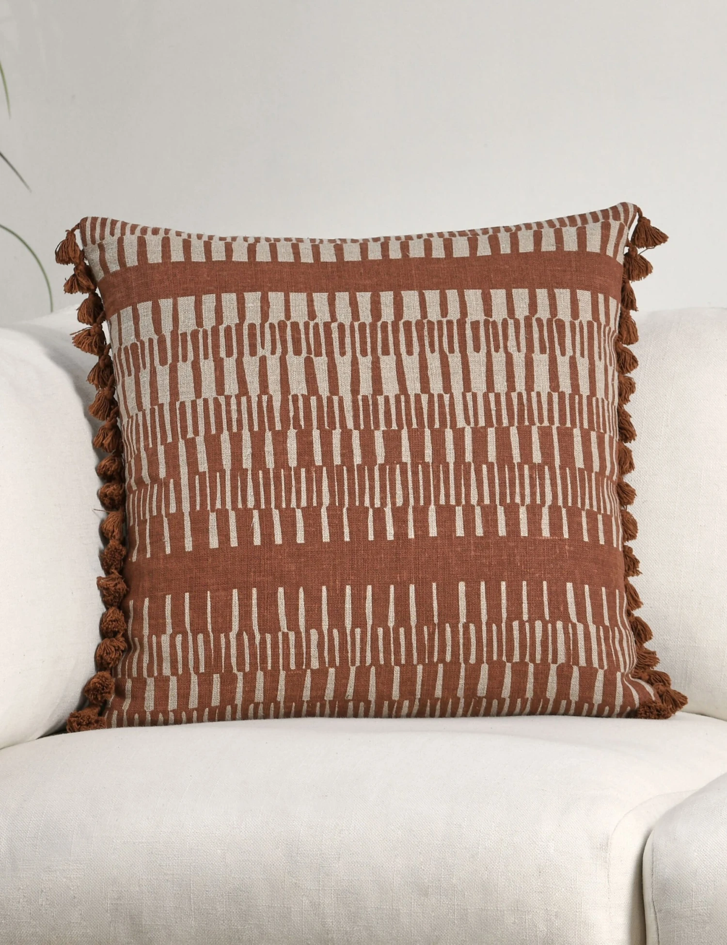 Morgana Linen Pillow - Image 2