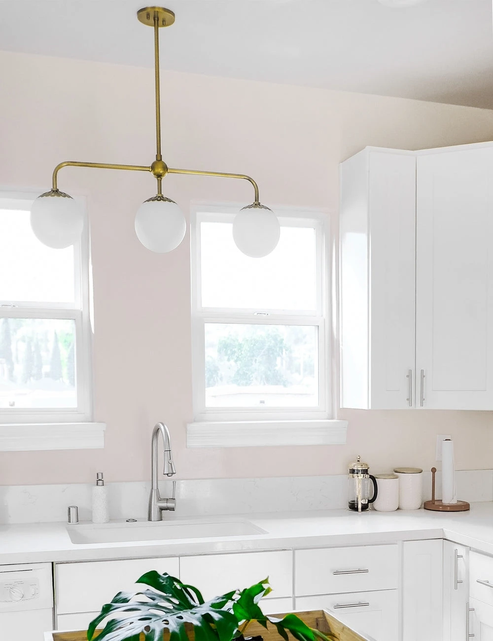 Annetta Linear Chandelier - Image 2