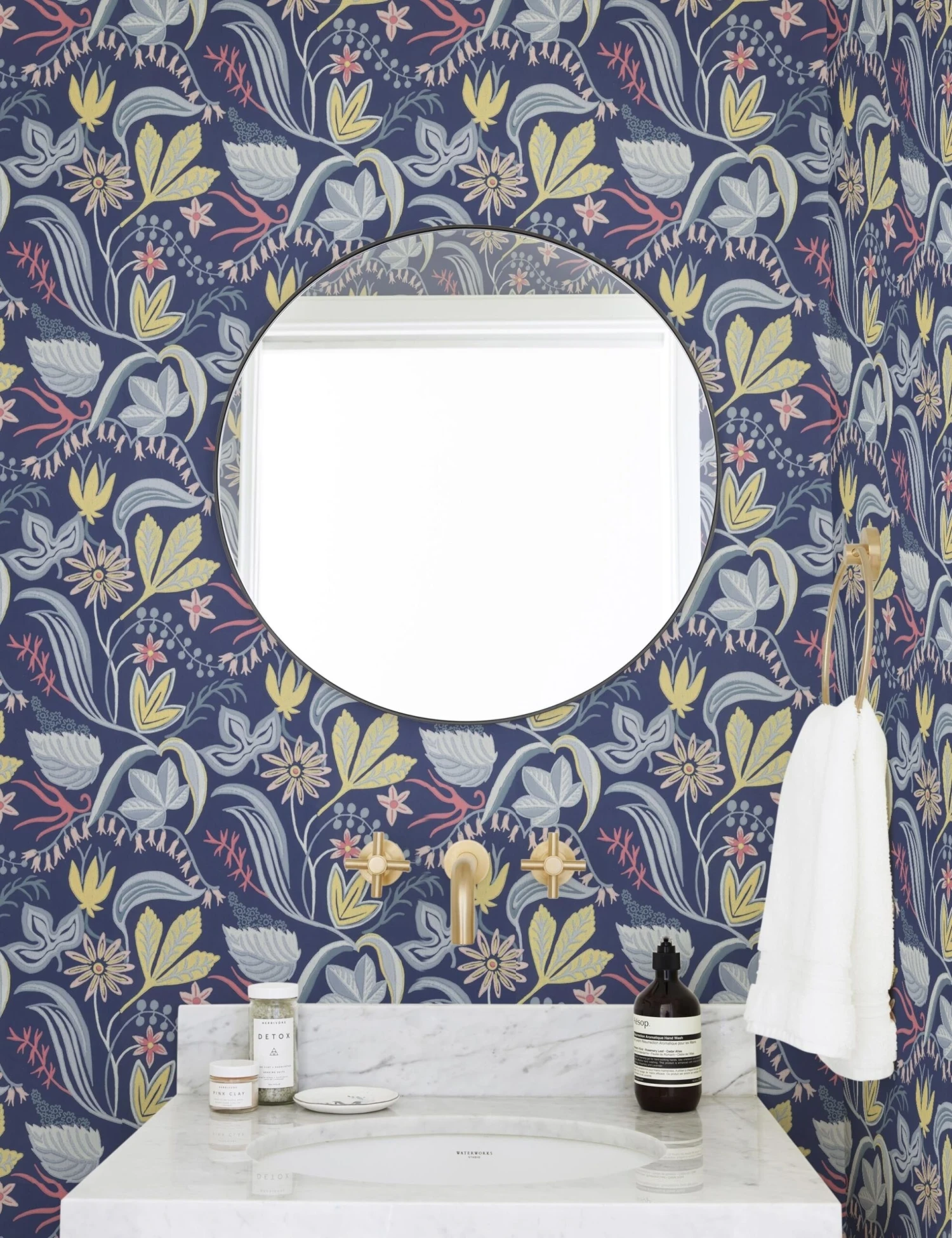 Scalamandre Saro Wallpaper - Image 7